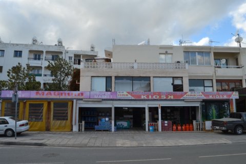490m² Commercial property en Paphos, Cyprus No. 105508 7