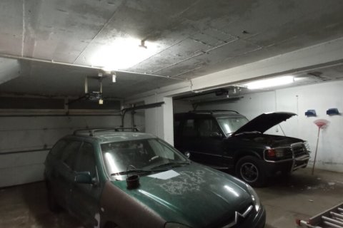 Дом с 7 спальнями в Пендели, Греция №55098 14