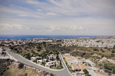 3 bedrooms Villa in Pegeia, Cyprus No. 29388 12