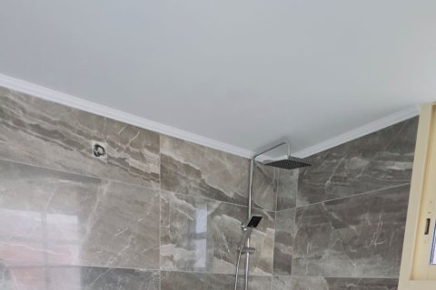 5 bedrooms Villa in Limassol, Cyprus No. 37978 13