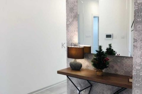 3 bedrooms Apartment in Limassol, Cyprus No. 82780 10