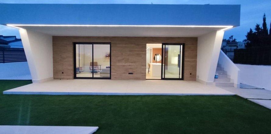 3 chambres Villa à Ciudad Quesada, Spain No. 92244