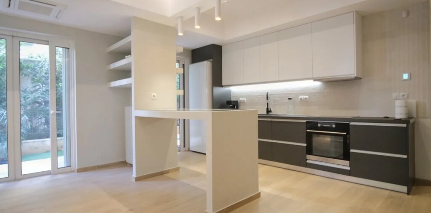 1 dormitorio Apartment en Vari, Greece No. 107455