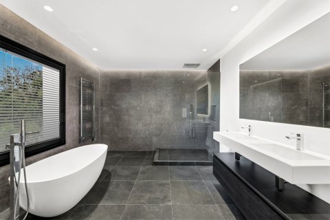 5 bedrooms Villa in Dinh An, Vietnam No. 27582 23