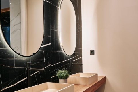 Квартира с 3 спальнями в Thanh Son, Вьетнам №83841 7