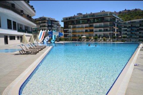 4 habitaciones Apartment en Kargicak, Turkey No. 21515