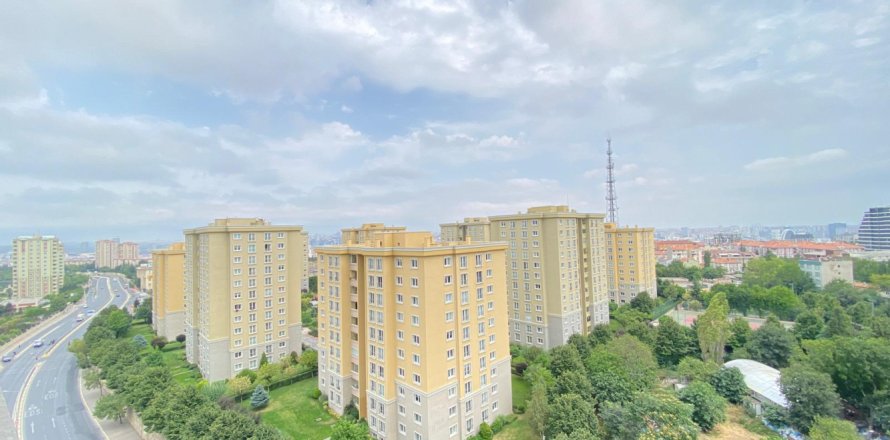 3 dormitorios Apartment en Istanbul, Turkey No. 16172