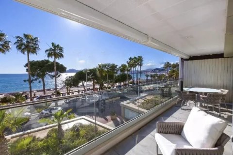 2 chambres Appartement à Cannes, France No. 67339 10