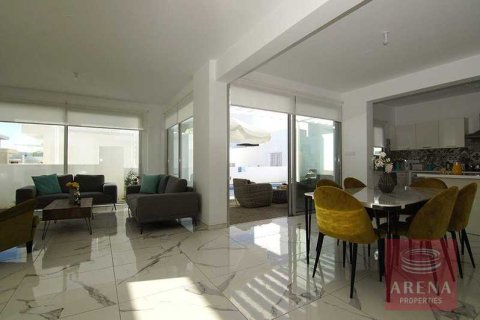 3 bedrooms Villa in Ayia Napa, Cyprus No. 73700 9