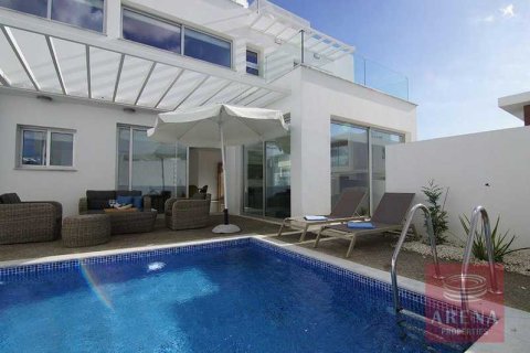 3 bedrooms Villa in Ayia Napa, Cyprus No. 73700 2