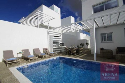 3 bedrooms Villa in Ayia Napa, Cyprus No. 73700 3