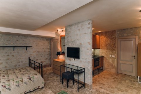 5 bedrooms House in Budva, Montenegro No. 104807 13