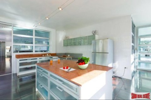 5 bedrooms Villa in Rawai, Thailand No. 97035 21
