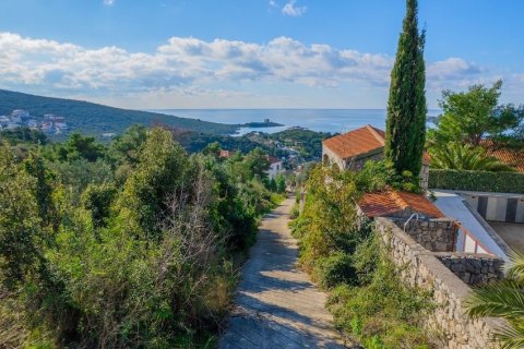 2090m² Land en Herceg Novi, Montenegro No. 83677 6