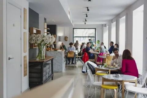 296m² Commercial property en L'Eixample, Spain No. 116852