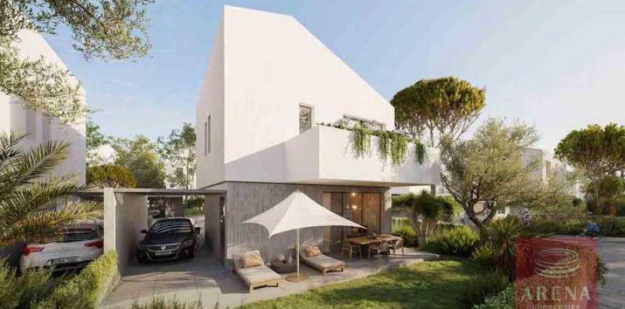 4 bedrooms Villa in Oroklini, Cyprus No. 79877