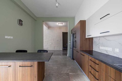 4 bedrooms Villa in Pegeia, Cyprus No. 29103 8