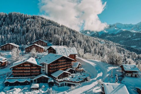 45 chambres Commercial property à Girona, Spain No. 99043