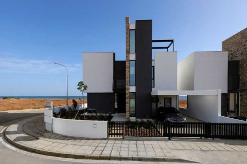 5 bedrooms House in Ayia Napa, Cyprus No. 81650 1