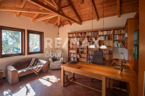 3 bedrooms House in Magnesia, Greece No. 104630 7