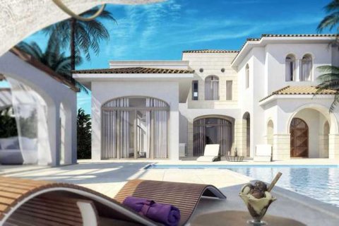 6 bedrooms Villa in Pervolia, Cyprus No. 39950 4