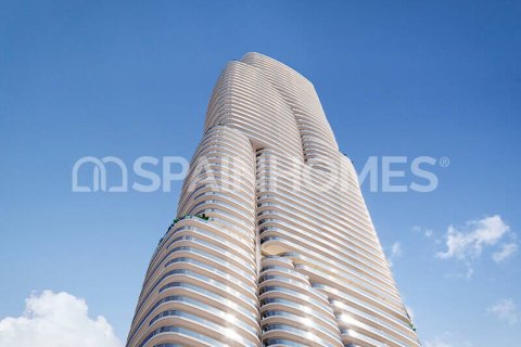 4 dormitorios Apartment en Benidorm, Spain No. 112705