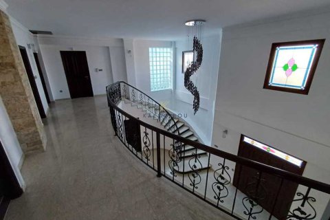 5 dormitorios House en Oroklini, Cyprus No. 100502 10