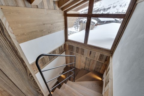 4 bedrooms Apartment in Val-d'Isere, France No. 99432 18