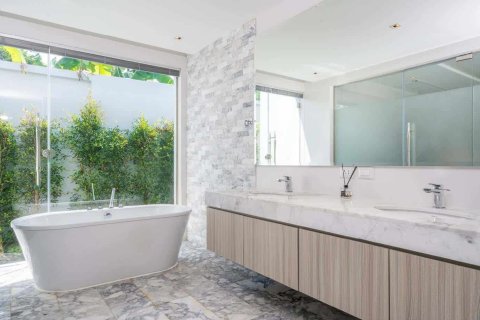 Вилла с 4 спальнями в Пляж Лаян, Таиланд №1175 10