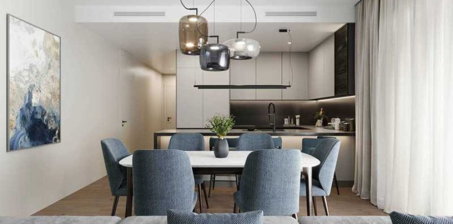 3 bedrooms Apartment in Germasogeia, Cyprus No. 32220