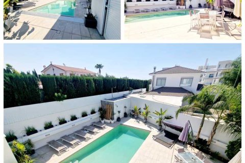 5 bedrooms House in Agios Athanasios, Cyprus No. 39357 3