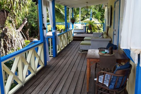 3 bedrooms Villa in Falmouth, Antigua and Barbuda No. 72304 2