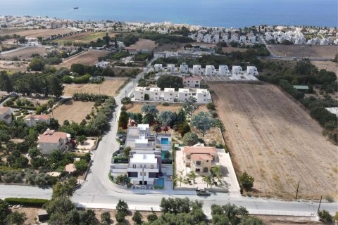 4 bedrooms Villa in Paphos, Cyprus No. 62439 5