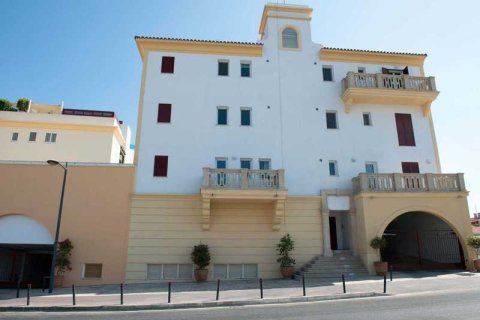 Квартира с 1 спальней в Лимассол, Кипр №32548 5