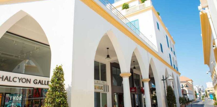 Квартира с 1 спальней в Лимассол, Кипр №32548