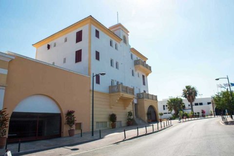 Квартира с 1 спальней в Лимассол, Кипр №32548 7