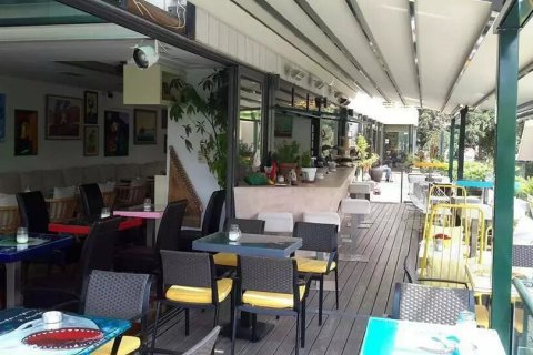 160m² Commercial property in Kifisia, Greece No. 54334 2