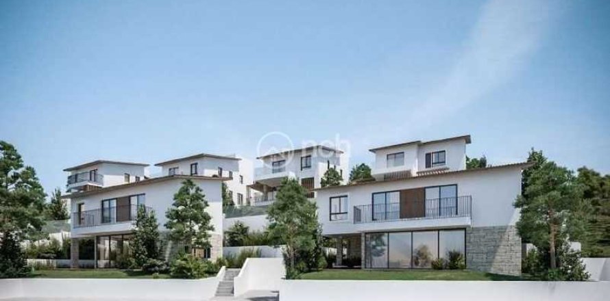 3 bedrooms Villa in Germasogeia, Cyprus No. 74475