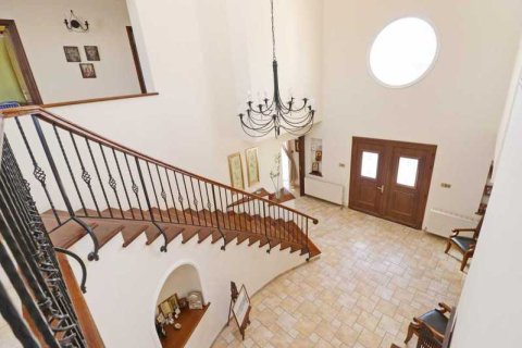 4 bedrooms House in Tala, Cyprus No. 29405 5