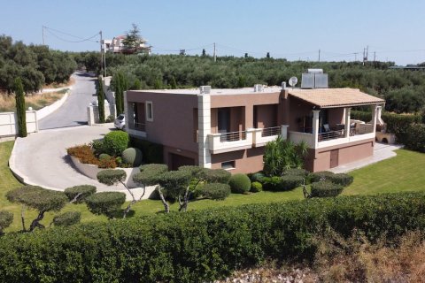 3 bedrooms Villa in Chania, Greece No. 23939 1
