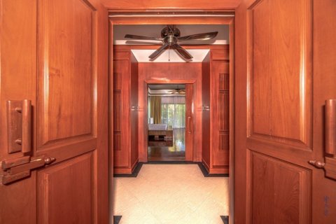 4 bedrooms House in Rawai, Thailand No. 97382 20