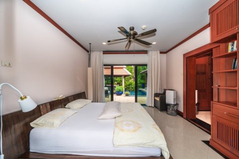 4 bedrooms House in Rawai, Thailand No. 97382 13