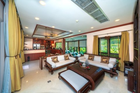 4 bedrooms House in Rawai, Thailand No. 97382 6