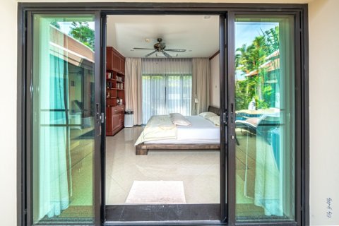 4 bedrooms House in Rawai, Thailand No. 97382 14