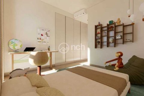 3 bedrooms Apartment in Limassol, Cyprus No. 41340 9