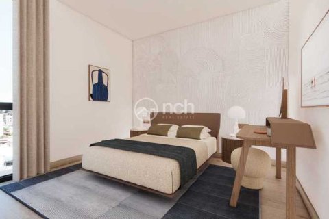 3 bedrooms Apartment in Limassol, Cyprus No. 41340 8
