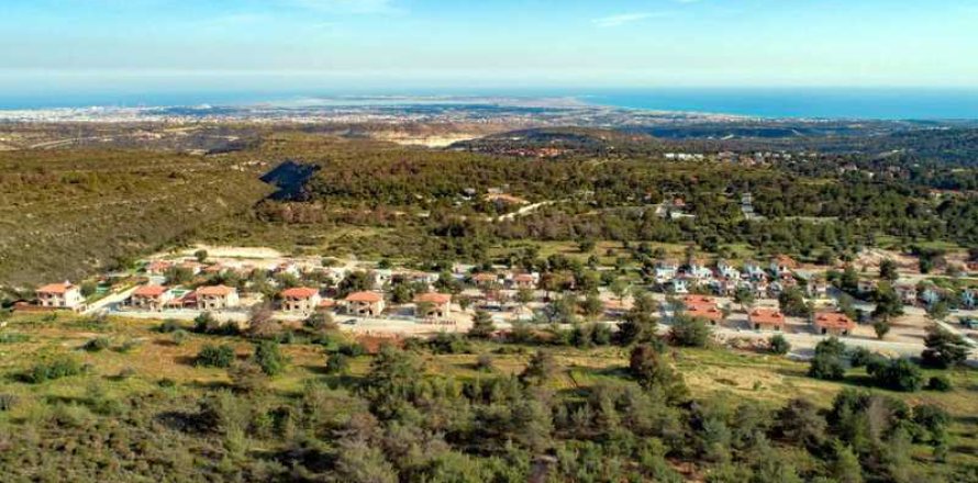 Дом с 3 спальнями в Суни-Занакья, Кипр №81321