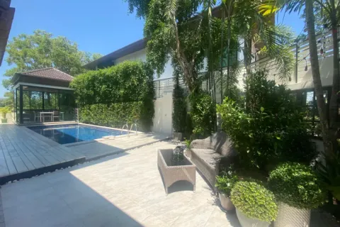 3 bedrooms Villa in Phuket, Thailand No. 3172 4