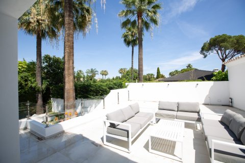 4 dormitorios Villa en Tan Xuan, Vietnam No. 27403 14