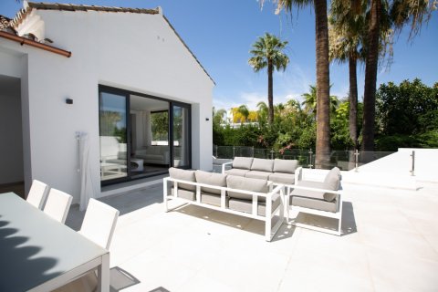 4 dormitorios Villa en Tan Xuan, Vietnam No. 27403 15